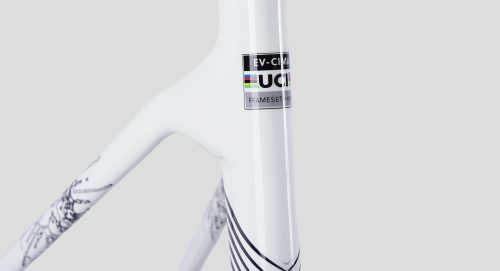 evolve_CIMA-Speed-Navy-White-10.jpg evolve_CIMA-Speed-Navy-White-10.jpg